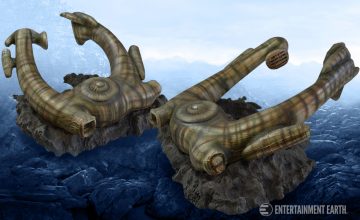 Alien Derelict Ship Statue