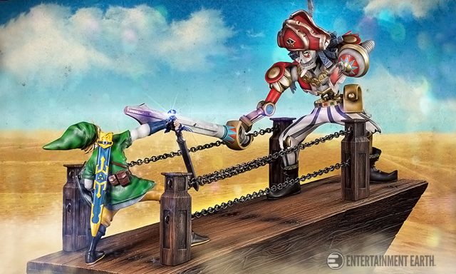 The Legend of Zelda: Skyward Sword Link vs Scervo Diorama Statue