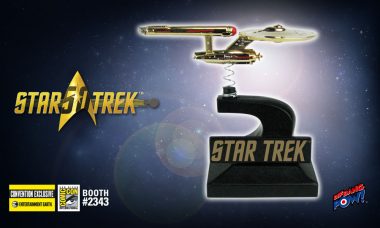 24K Gold-Plated U.S.S. Enterprise Bobbles to San Diego Comic-Con 2016 in Style