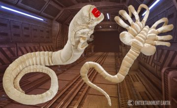 1000x600_thinkgeek_alien_plush