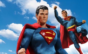 Mezco Superman Classic