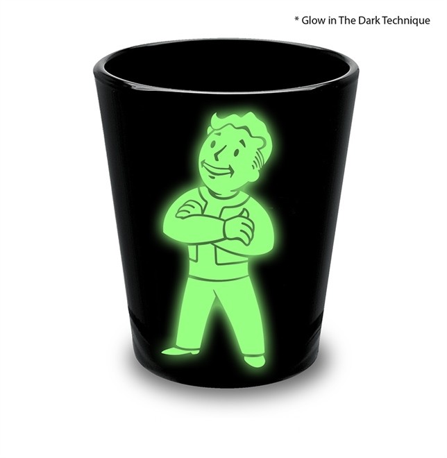 JUST FUNKY Set of Four Officially Licensed Fallout Shot Glasses 