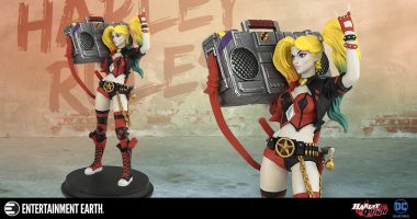 Rock on with Harley Quinn in This SDCC Exclusive