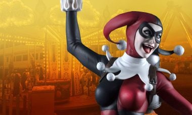 Blast Off with This Harley Quinn Maquette Statue