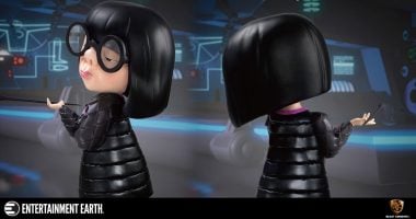 Ditch the Cape for This Edna Mode Statue
