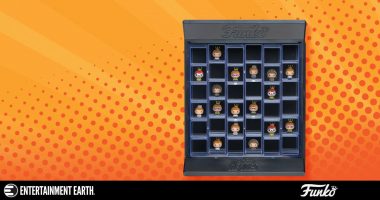 Small-Figure Storage – Pint Size Heroes Display Case