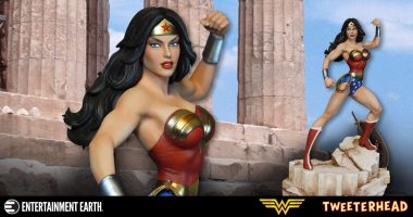 Awesome Wonder Woman Statue!