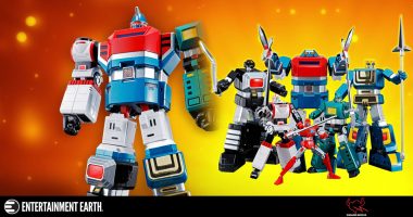 Awesome Combiner Robot from Japan!